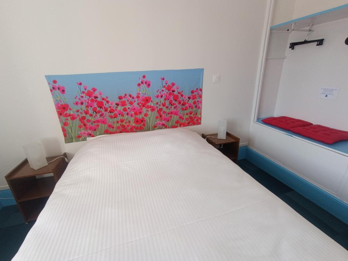 Hotel De France ลาตูร์-ดู-แปง ภายนอก รูปภาพ