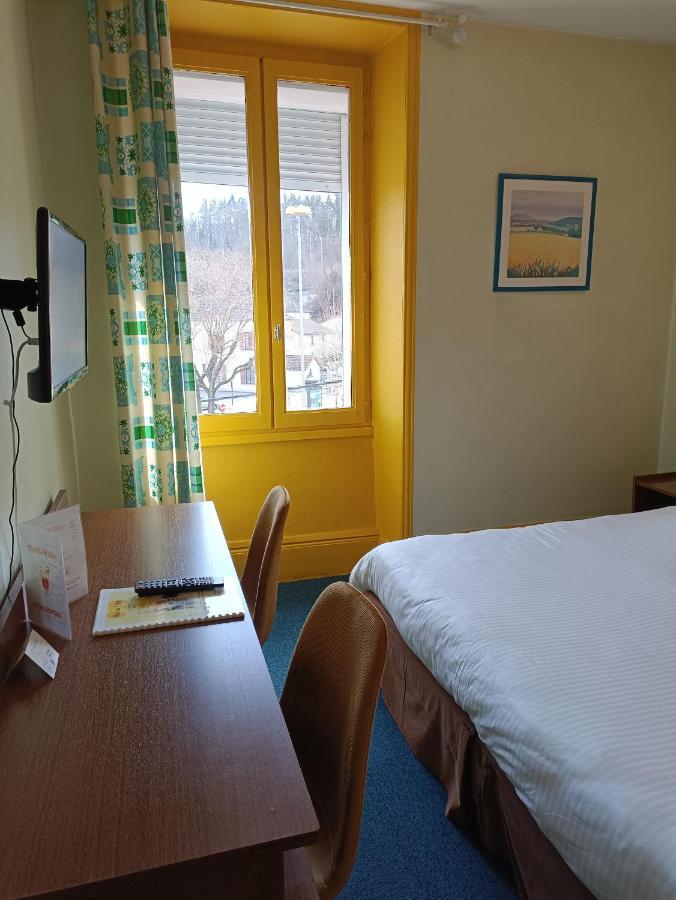 Hotel De France ลาตูร์-ดู-แปง ภายนอก รูปภาพ