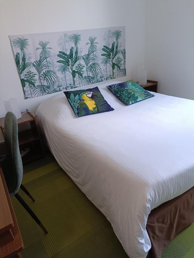 Hotel De France ลาตูร์-ดู-แปง ภายนอก รูปภาพ