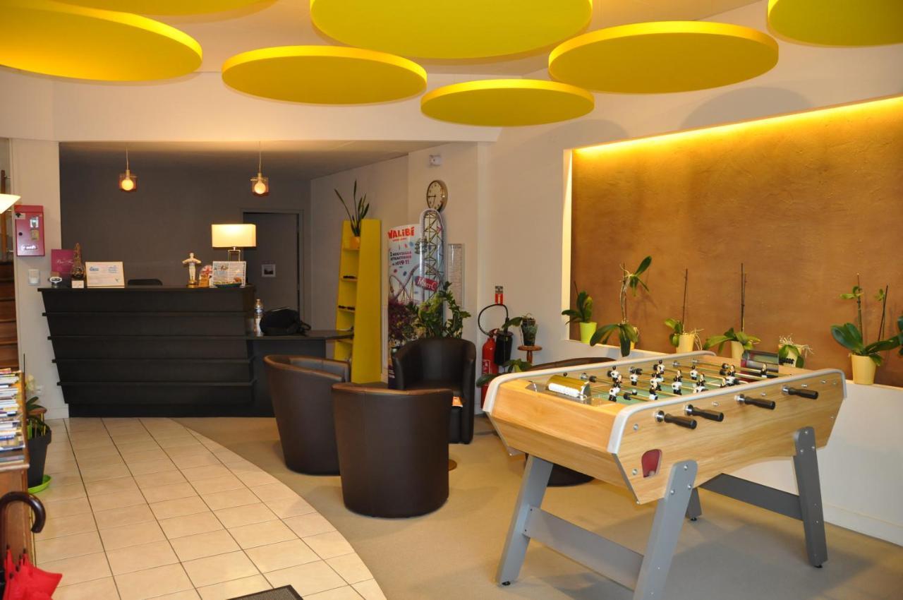 Hotel De France ลาตูร์-ดู-แปง ภายนอก รูปภาพ